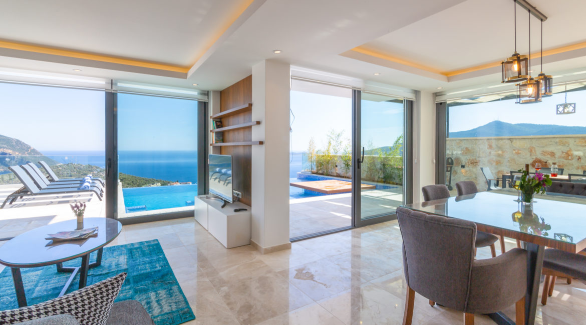 Villa Marvel lounge with sea views