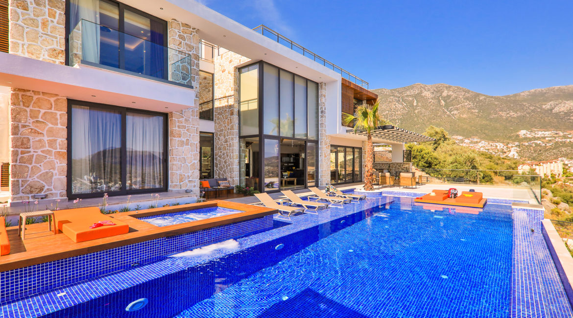 Villa Shine pool and outside terraces