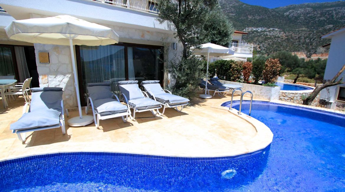Villa Poseidon pool