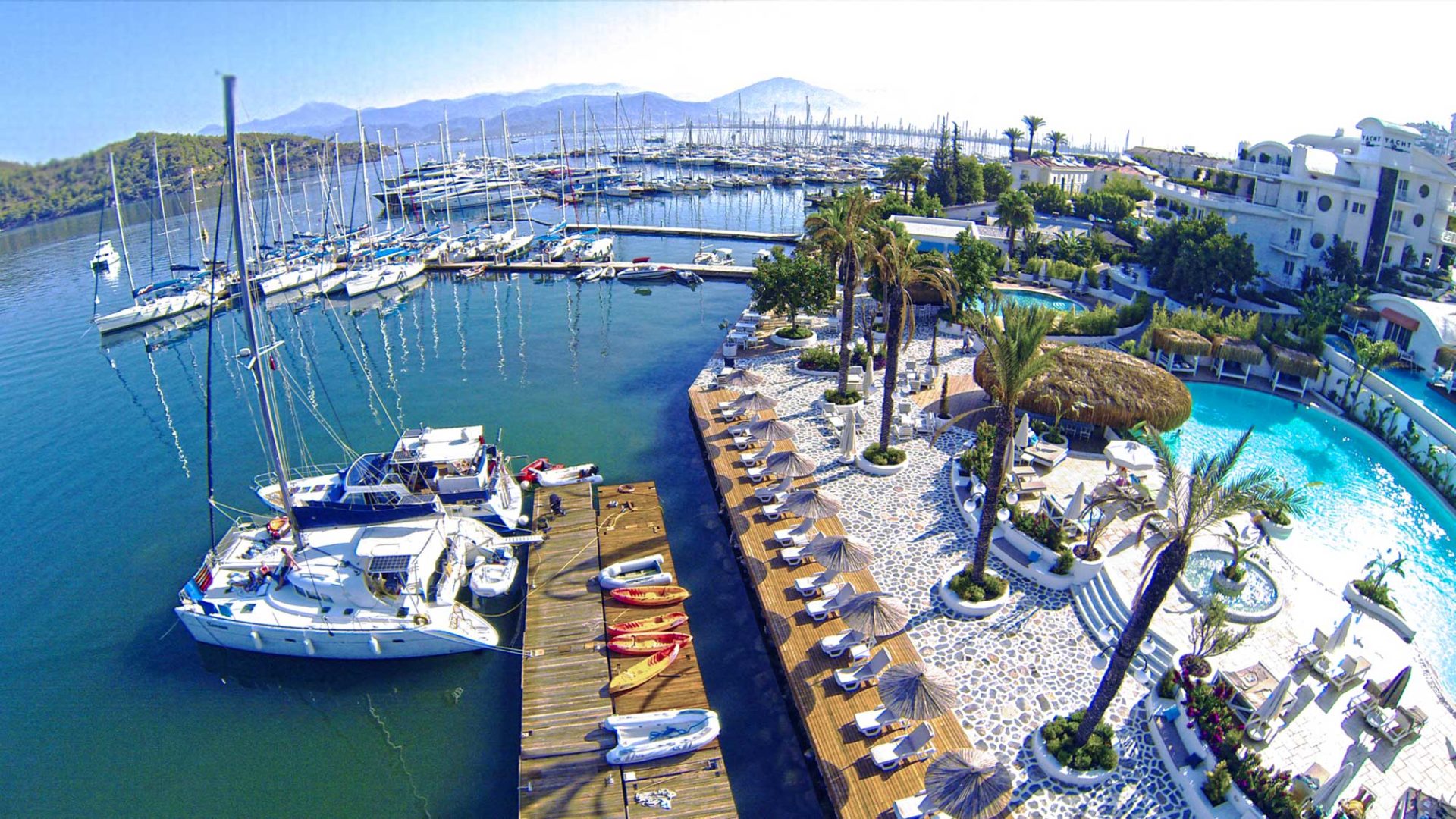 Yacht Classic marina and pool