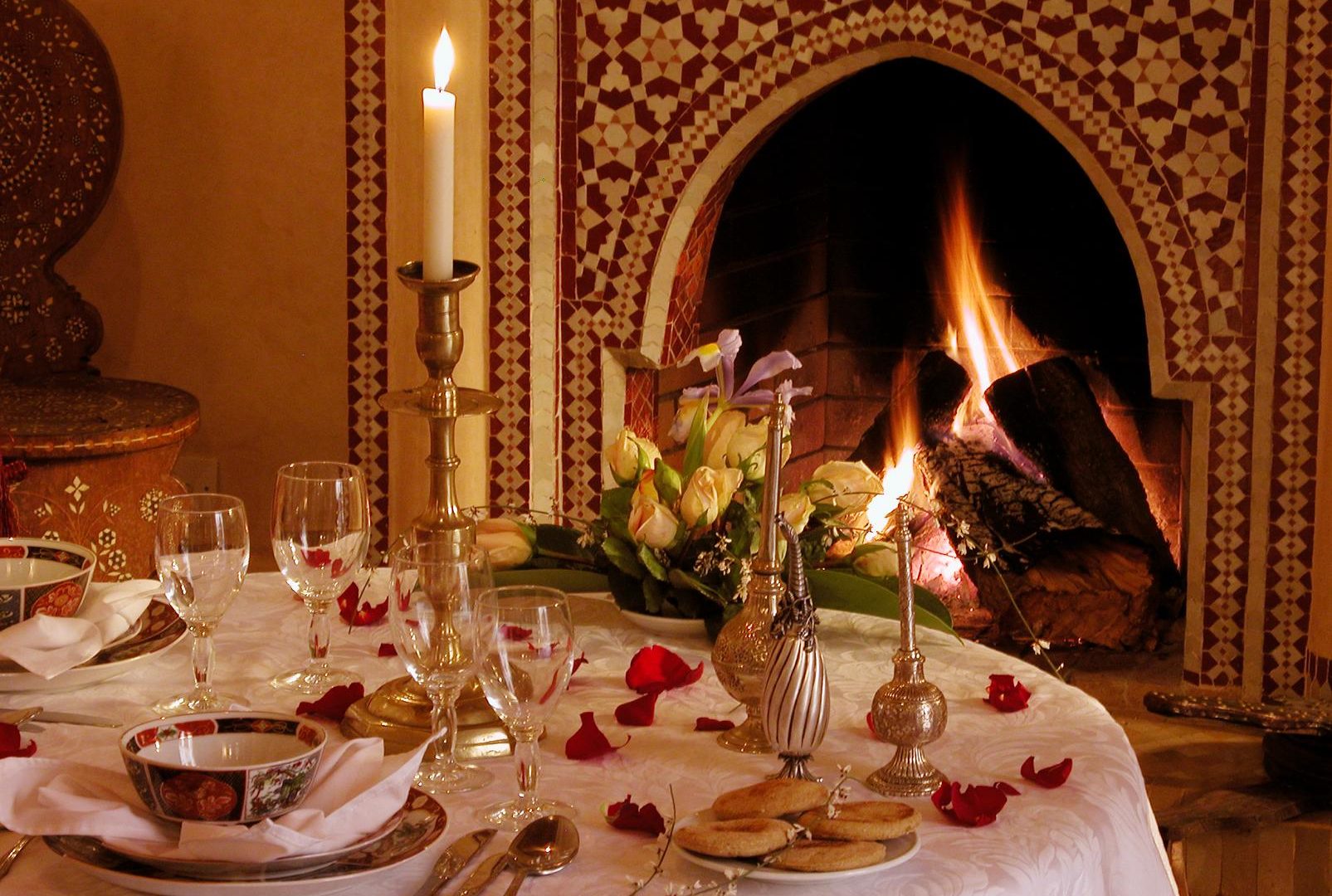 Intimate dining at Riad Kniza