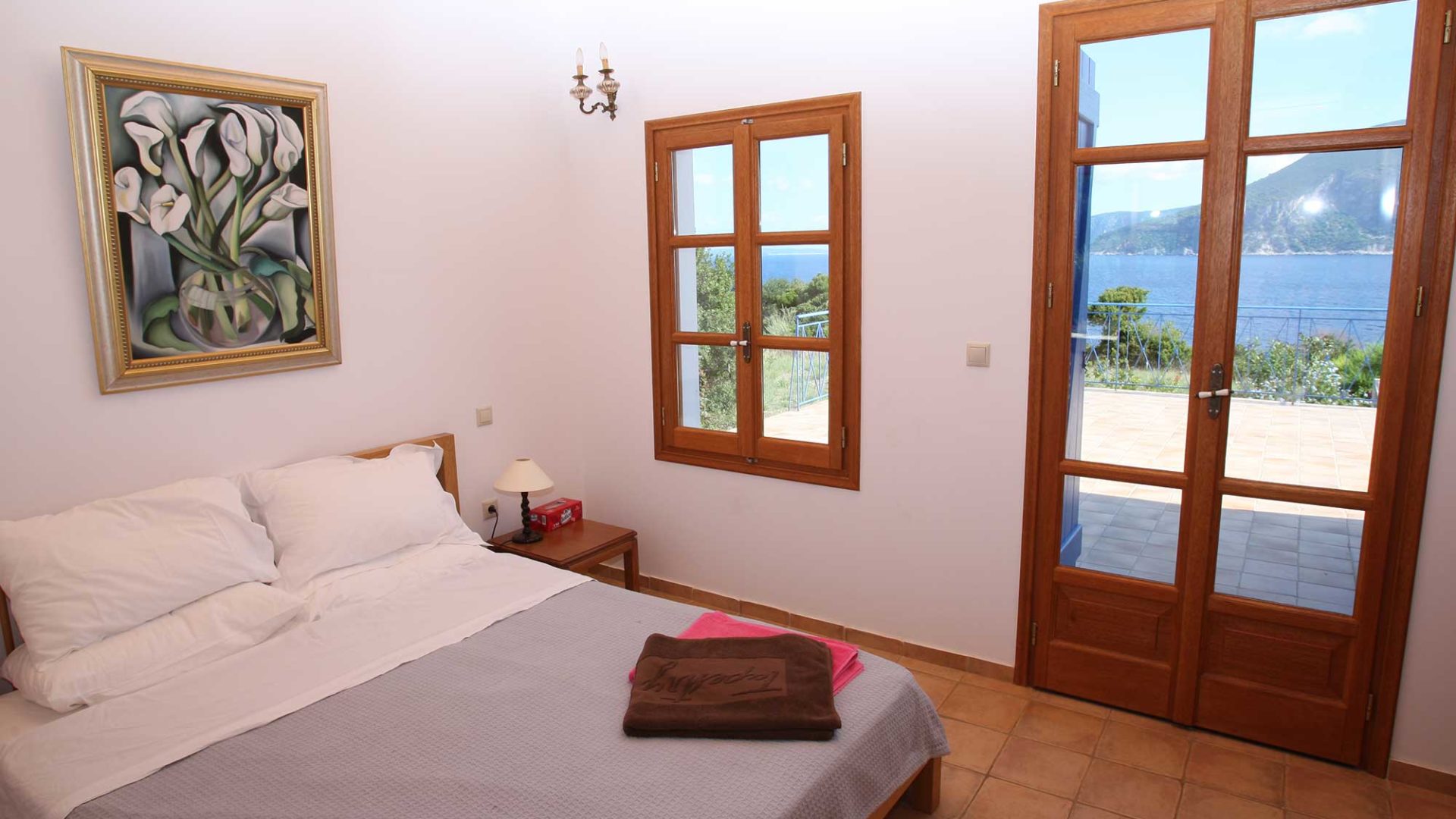 Villa Dolicha double bedroom with sea views