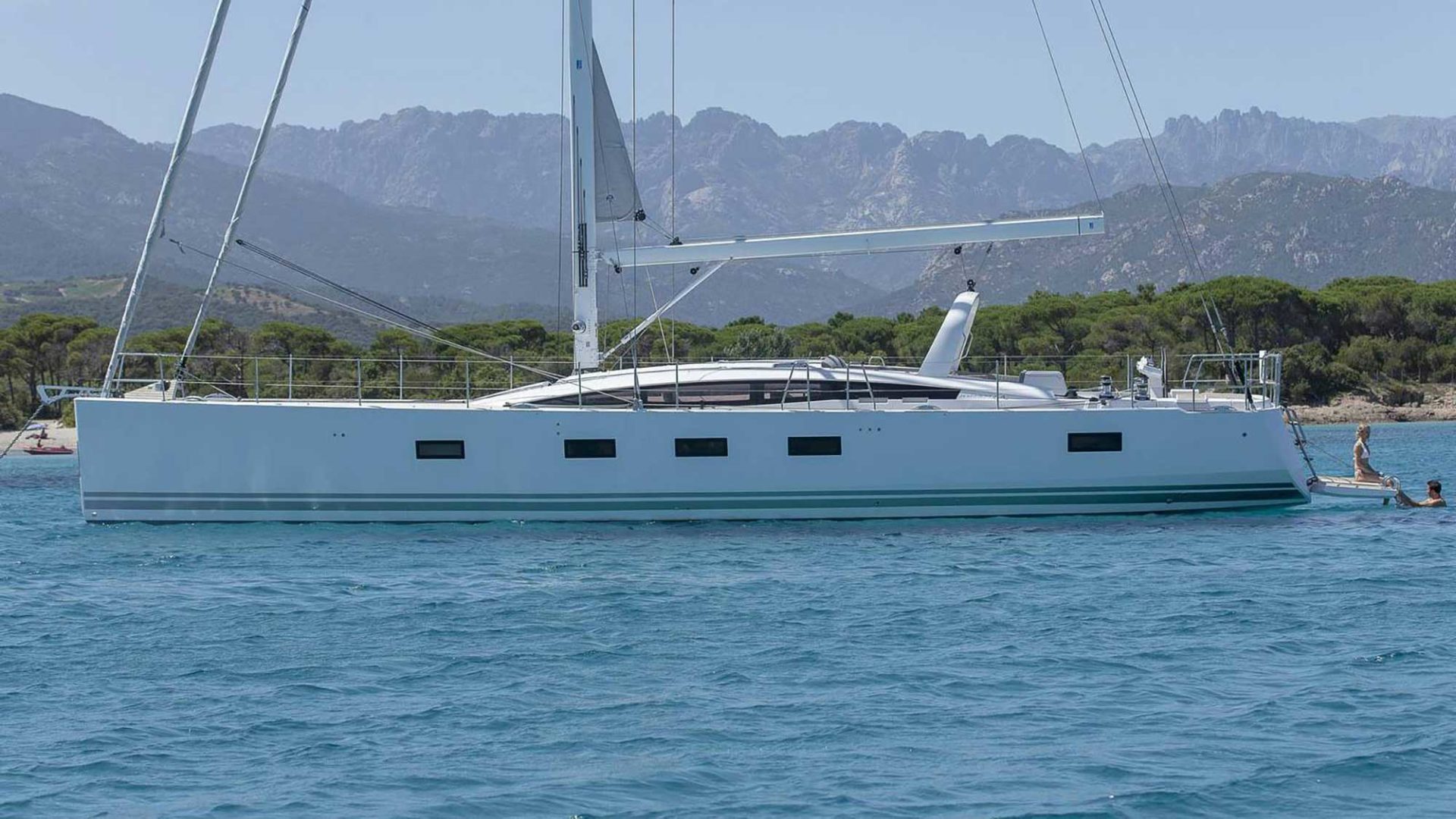 argentous yacht