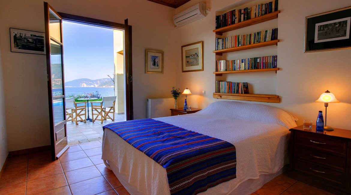Fiskardo House double bedroom