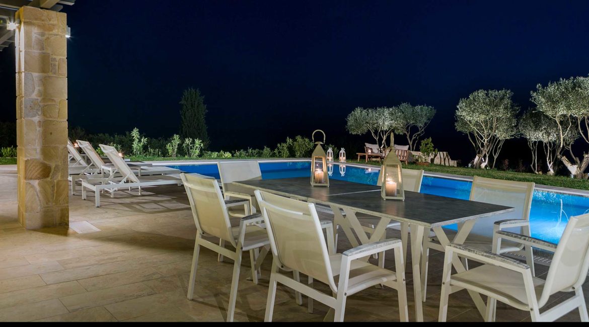 Villa Philoxenia outdoor dining and pool