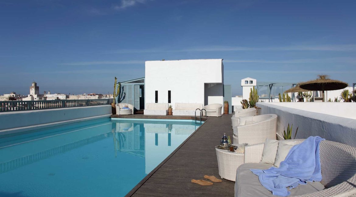 Rooftop pool and terrace at L'Heure Bleue