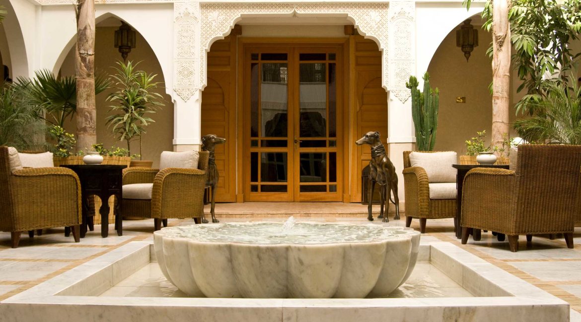 Pretty courtyard at the Riad Villa Blanche