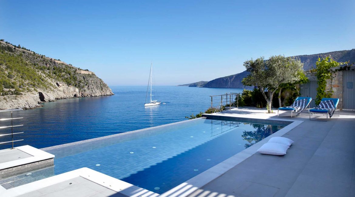 Villa Art Braunis Horio pool, sun terrace and sea views
