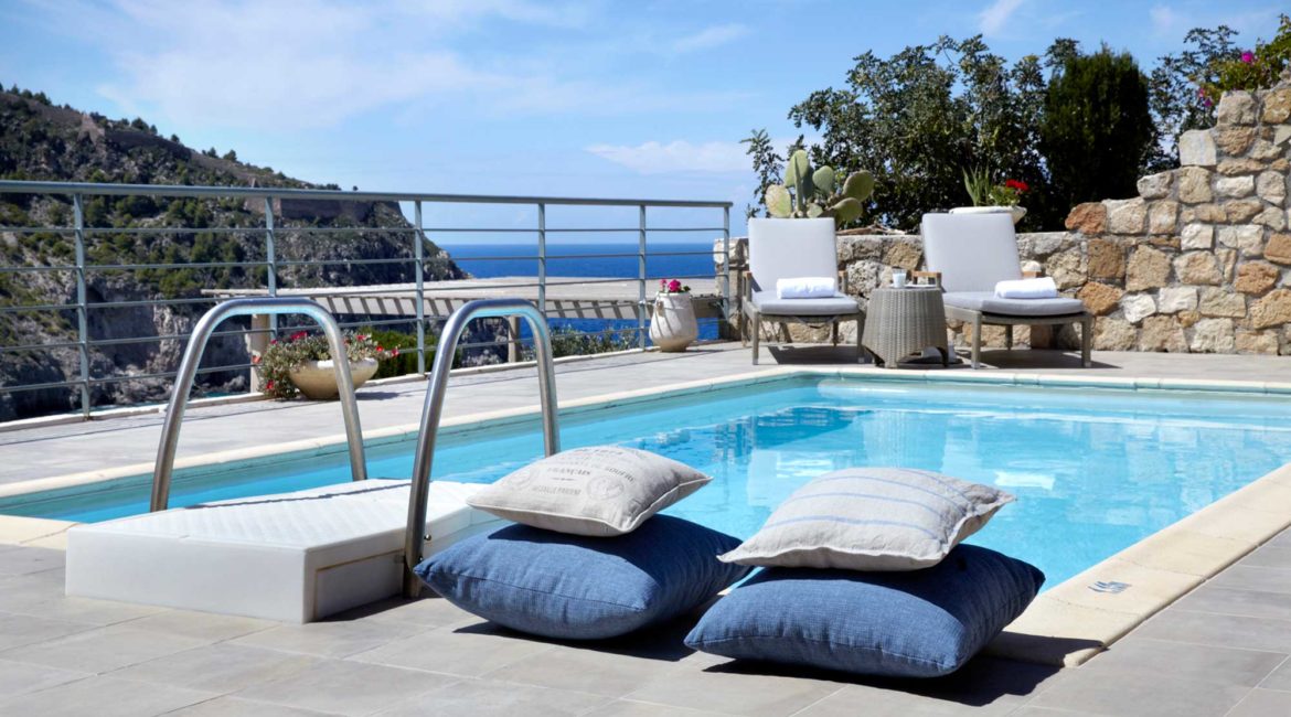 Villa Elea Braunis Horio sun terrace and pool