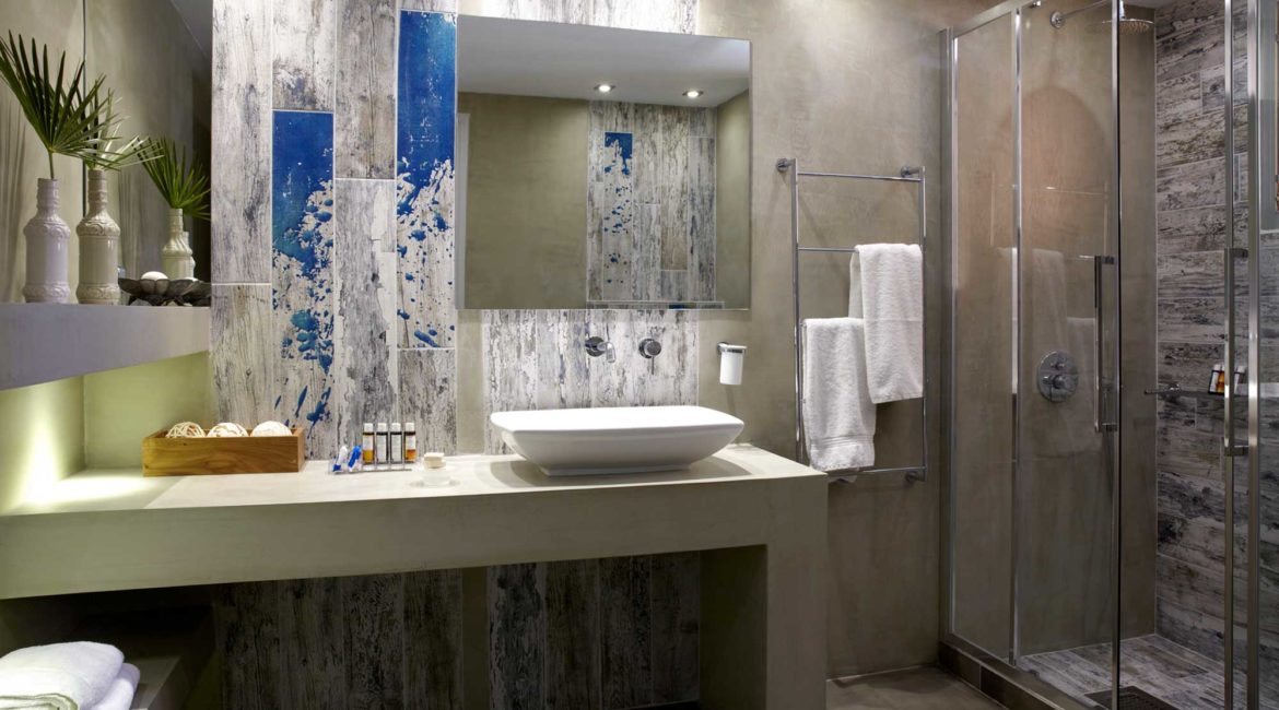 Villa Eleni Braunis Horio shower room