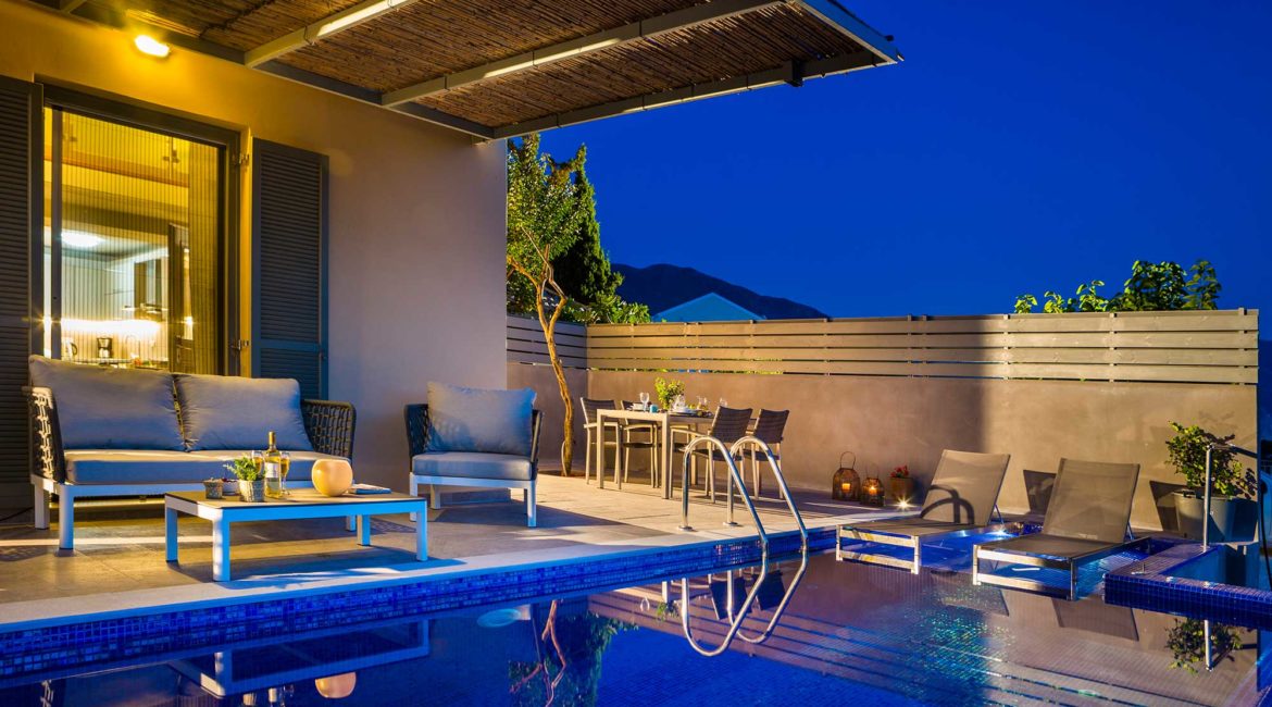 Villa Eutuxia Braunos Horio infinity pool with terrace