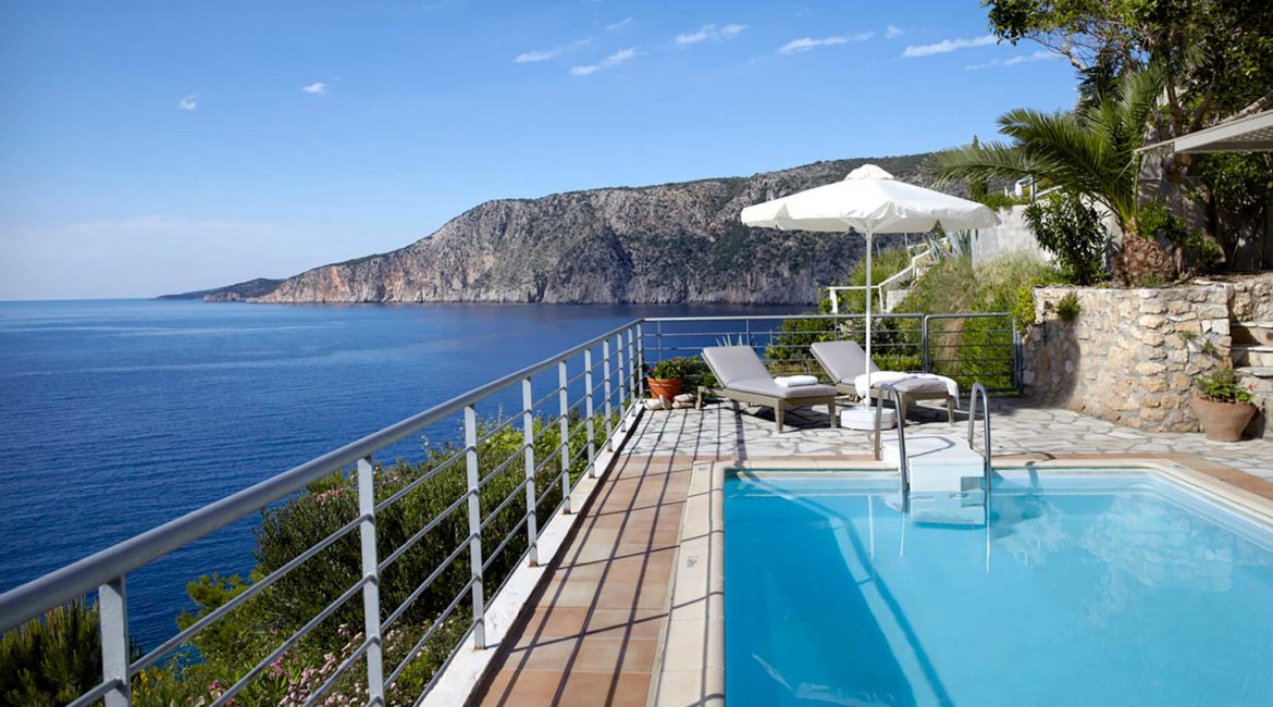 Villa Maistralli Braunis Horio pool and sea views