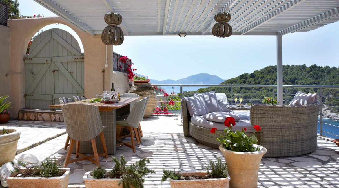 Villa Nikolis Braunis Horio shaded terrace and sea views