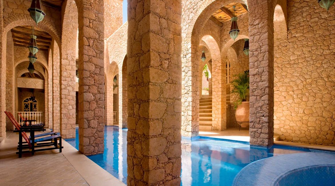 La Sultana Oualidia's indoor pool
