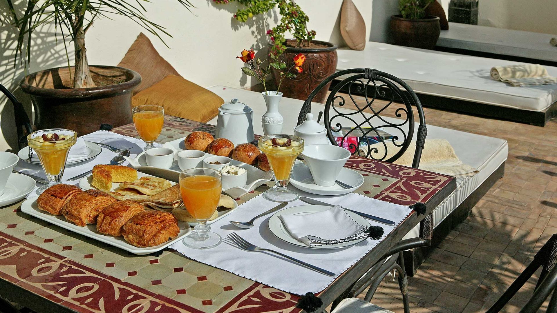 Breakfast on the terrace at the Riad Opale