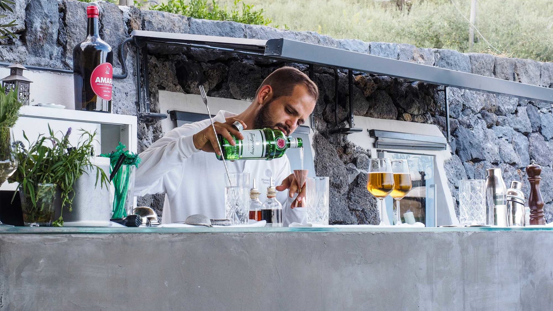 Outside bar at the Monaci della Terre Neri