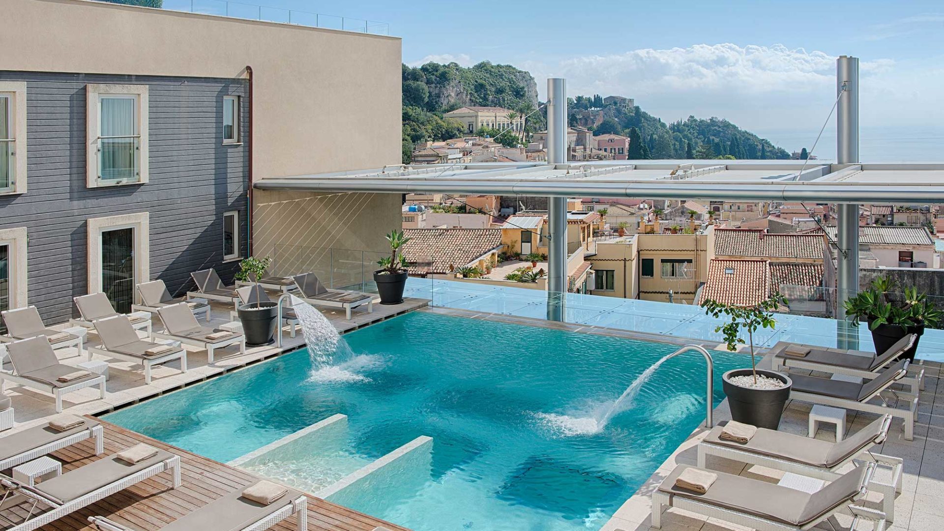 NH Collection Taormina lovely pool