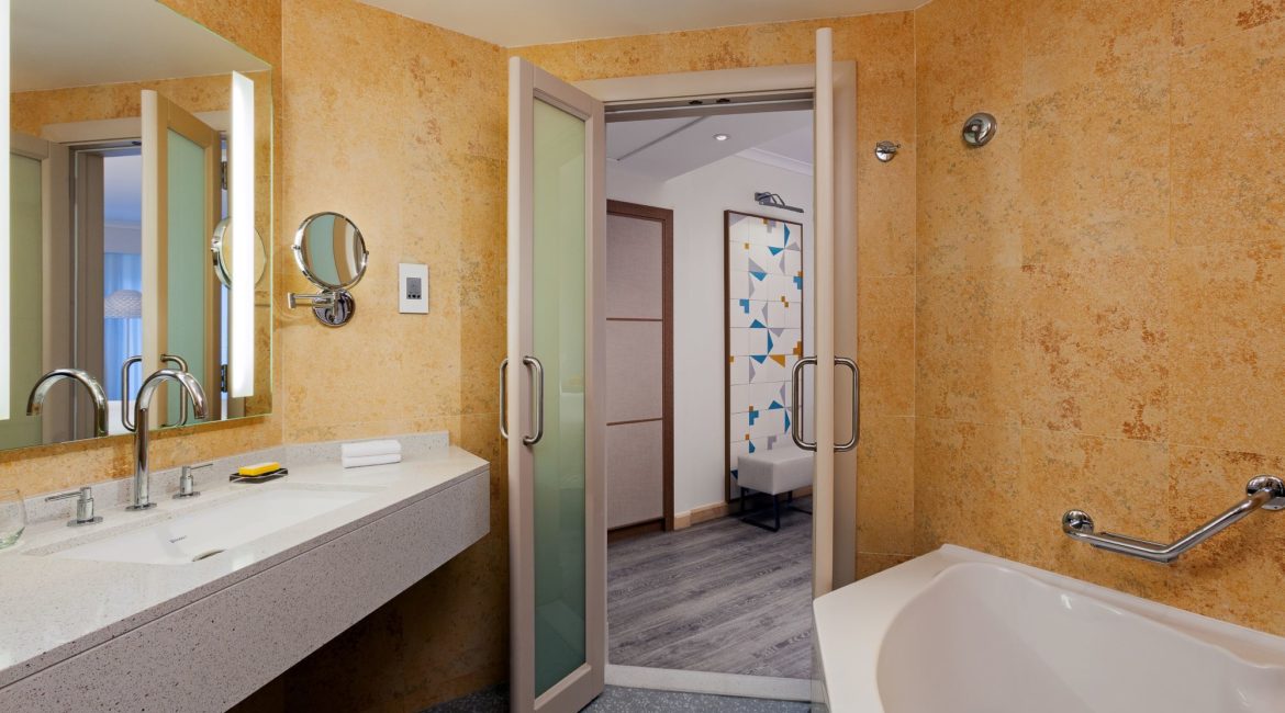 Marriott Malta bathroom