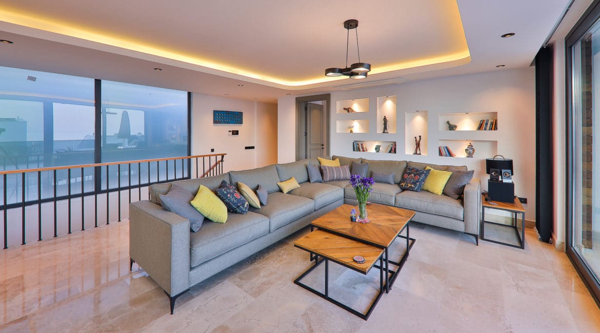 Villa Dreams spacious lounge