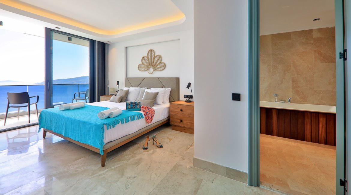 Villa Eos double bedroom with balcony and sea views