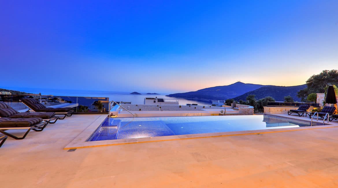 Villa Nymphe pool terrace and sea views