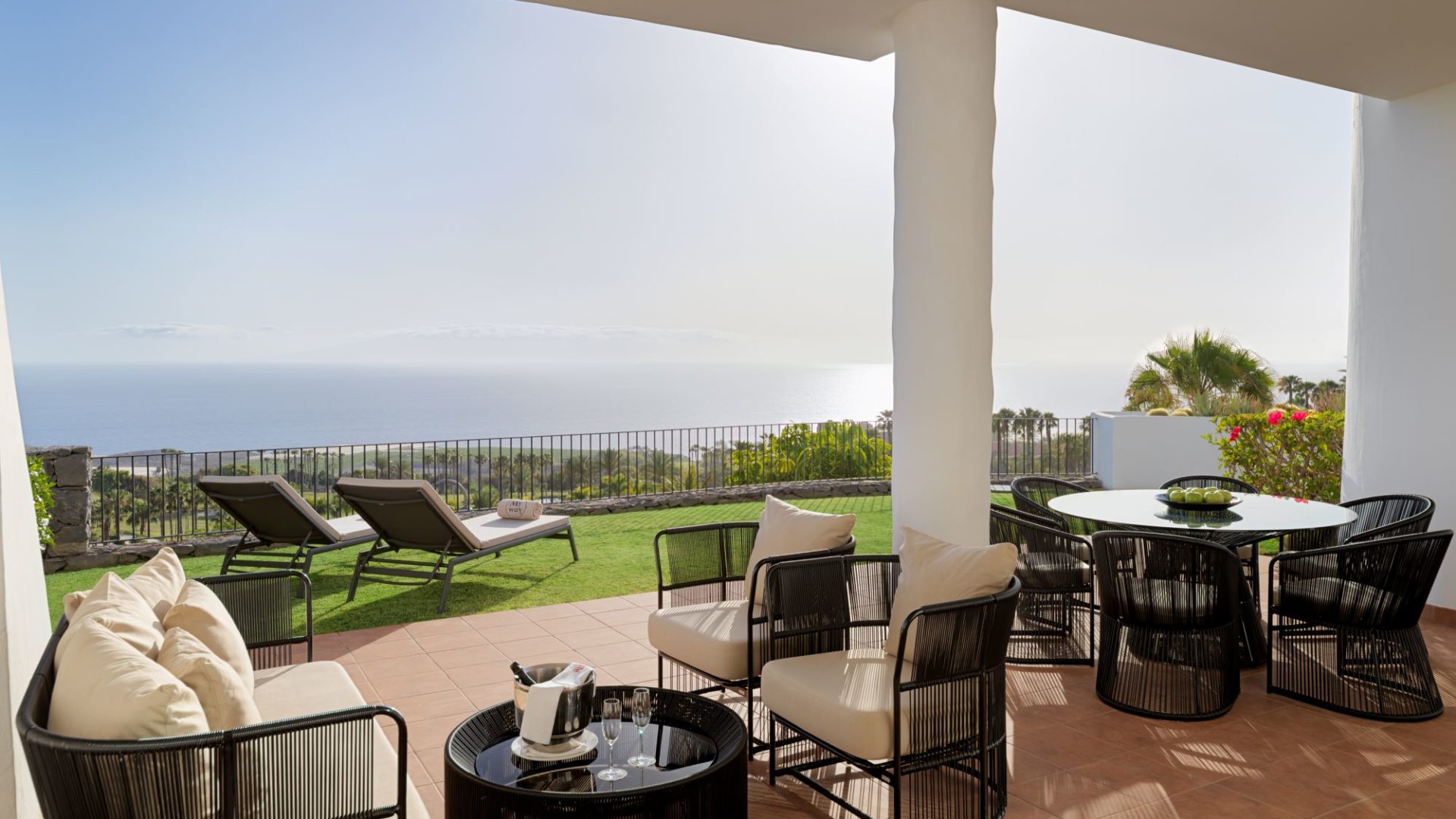 La Terrazas De Abama Suites 3 bedroom terrace and sea views