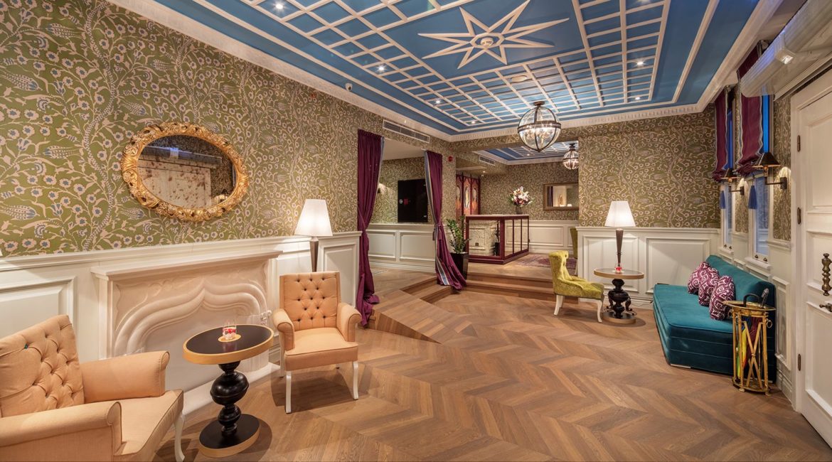 Hagia Sofia Mansions Yeşil Ev Reception Area