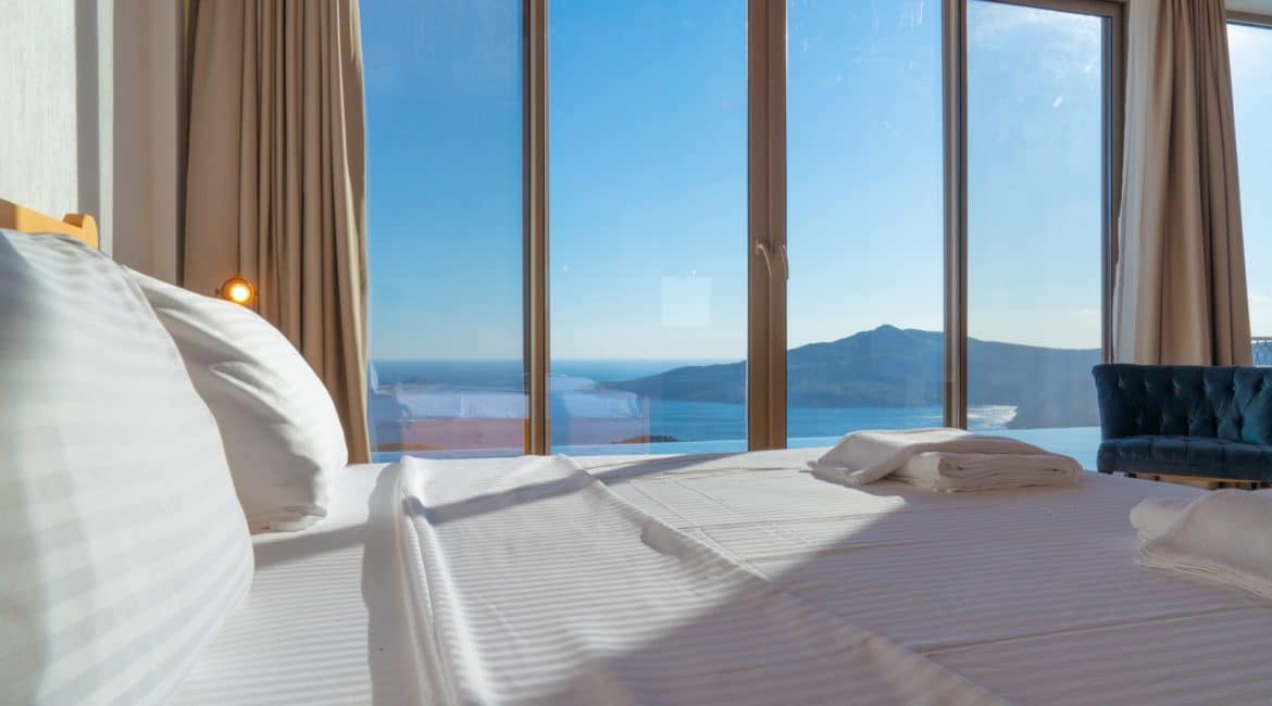 Villa Asya bedroom and sea view