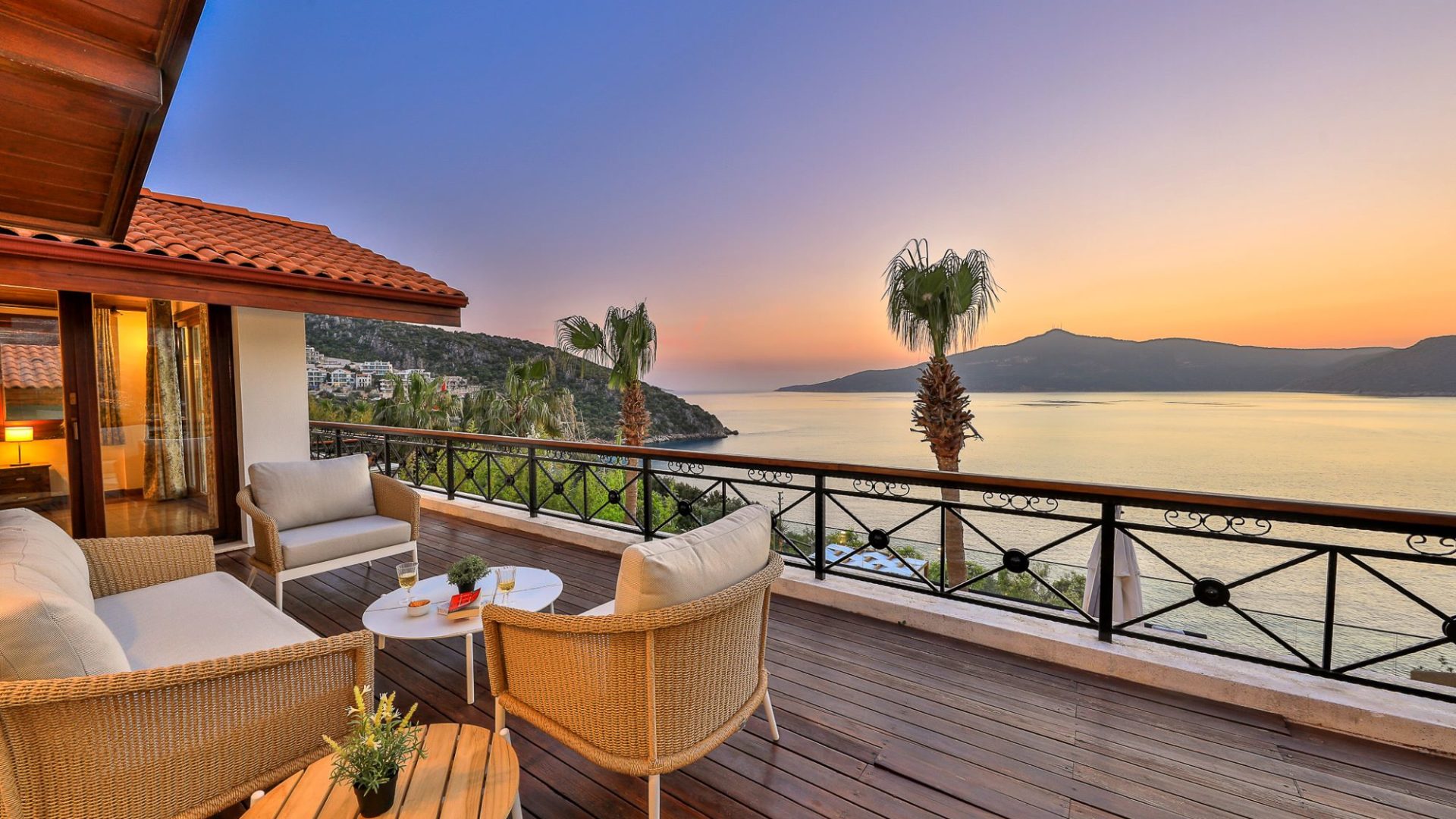 Villa Porto Balcony Sunsets