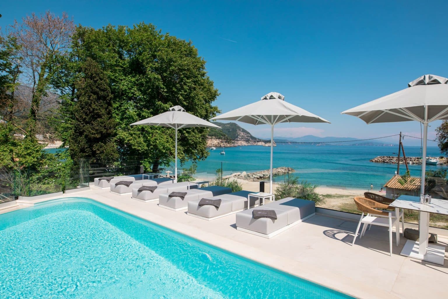 Alboro Seaside Suites Valtos Beach Parga Discerning Collection