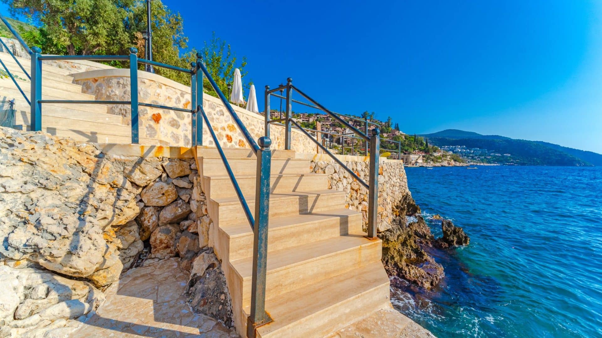 Mavi Deniz staircases