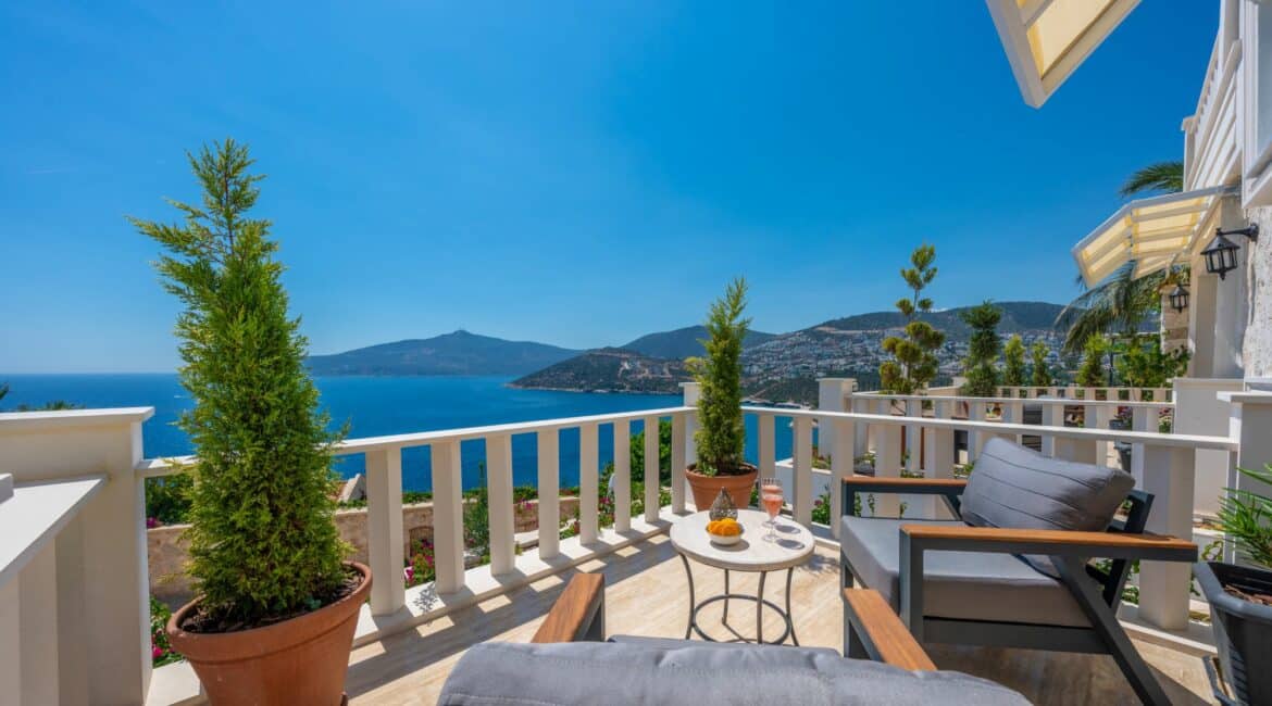 Villa La Vie Bedroom 1 furnished balcony with stunning sea views