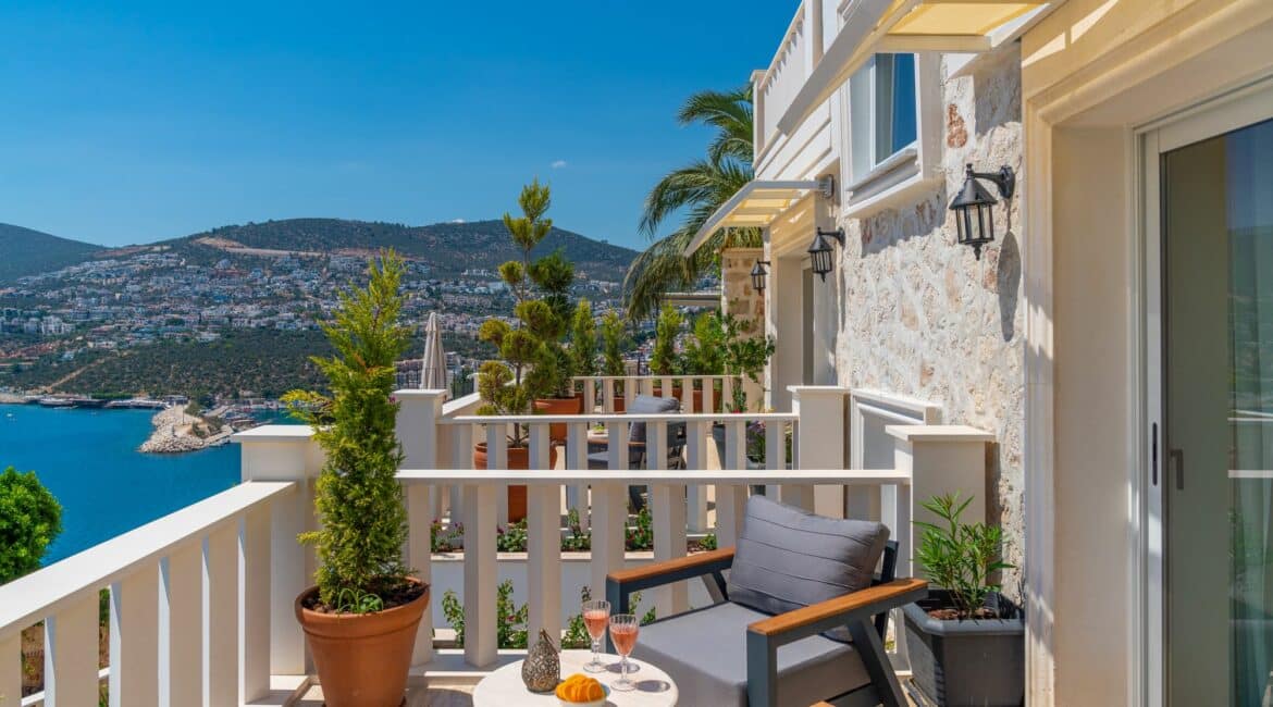 Villa La Vie furnished balconies