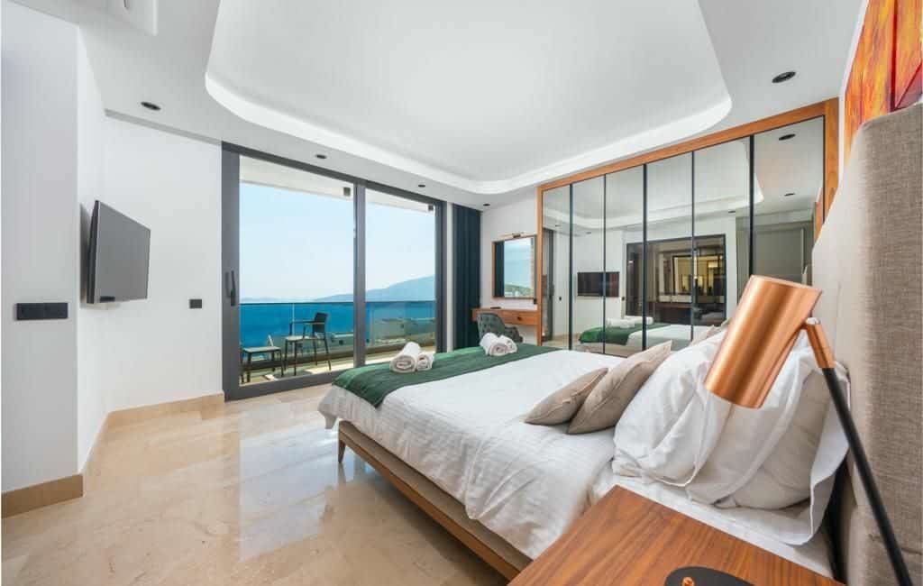 Villa Recep second double bedroom with sea views