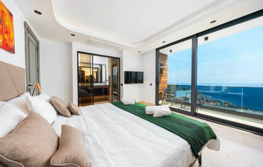 Villa Recep third double bedroom with sea facing balcony