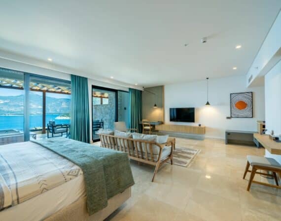 Deluxe Room, Sea View, with Jacuzzi 4