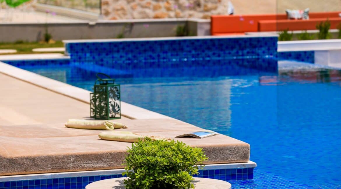 Villa Çalıkuşu pool living