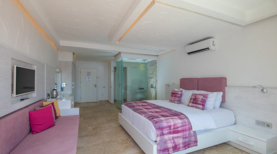 Asfiya Sea View Hotel Superior Sea View Room interiors