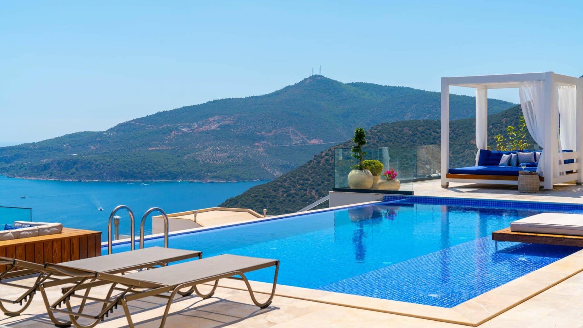 Villa Anatolia sea-facing infinity pool