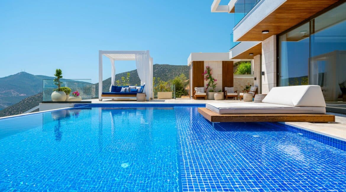 Villa Anatolia swimming pool and day beds