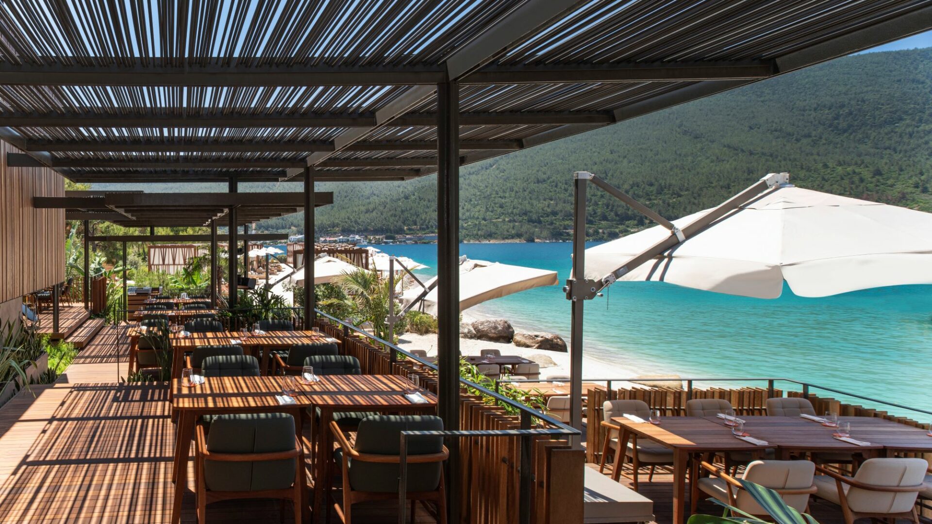 Lujo Hotel Gastronomy Gaia and stunning sea views