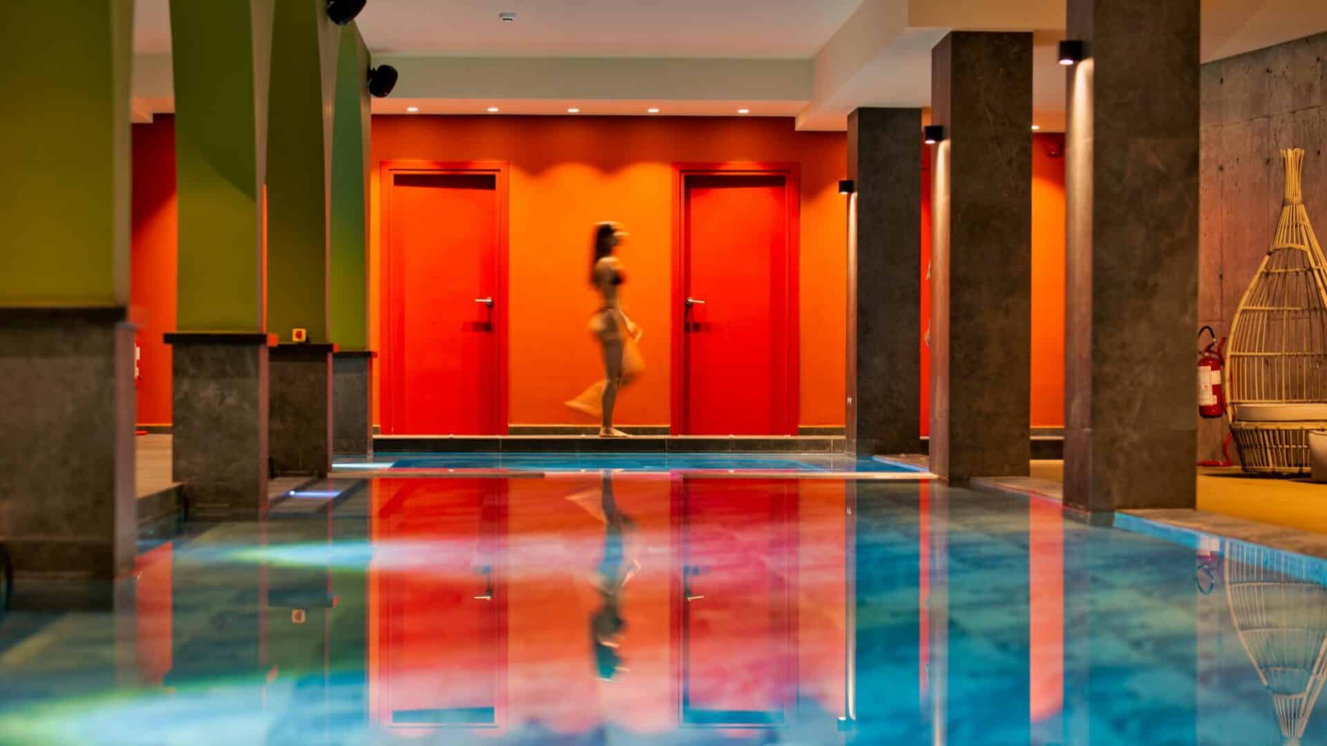 Minos Ambassador indoor pool