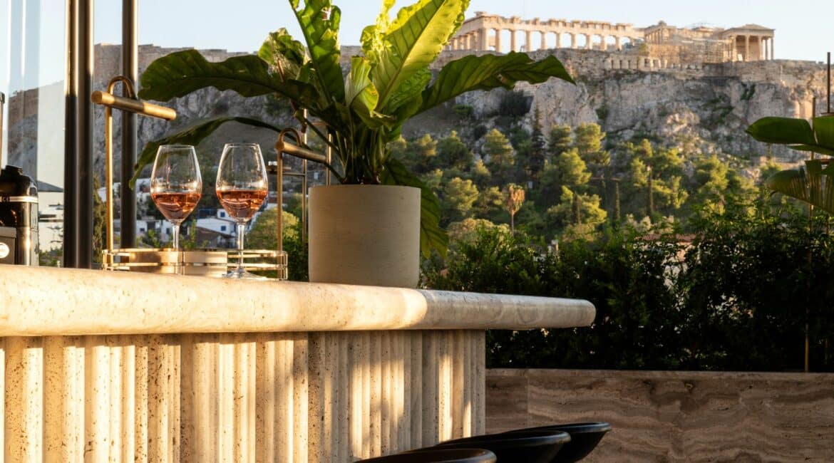 The Dolli gorgeous acropolis views