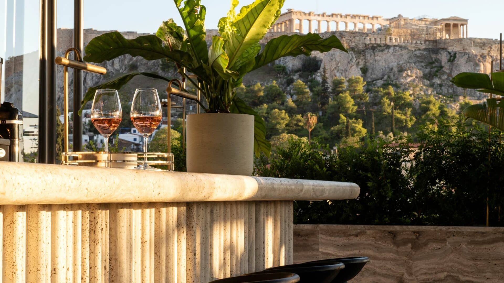 The Dolli gorgeous acropolis views