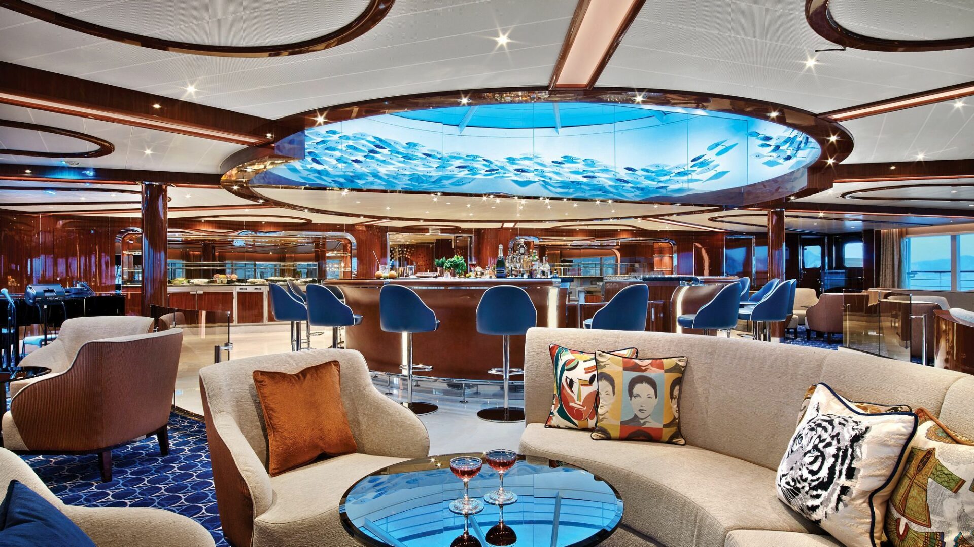 Seabourn Encore lounge bar