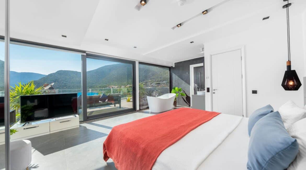 Villa Naz Master double bedroom