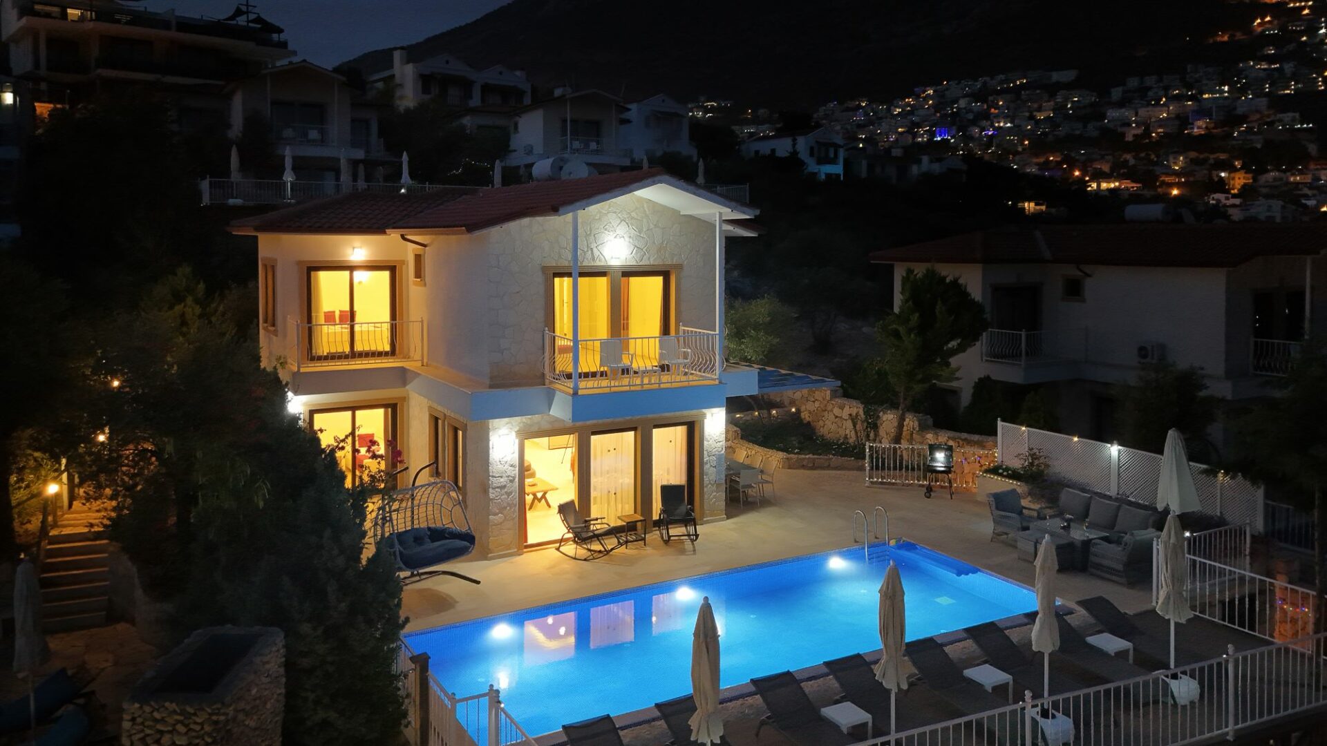 Villa Dionysus by night