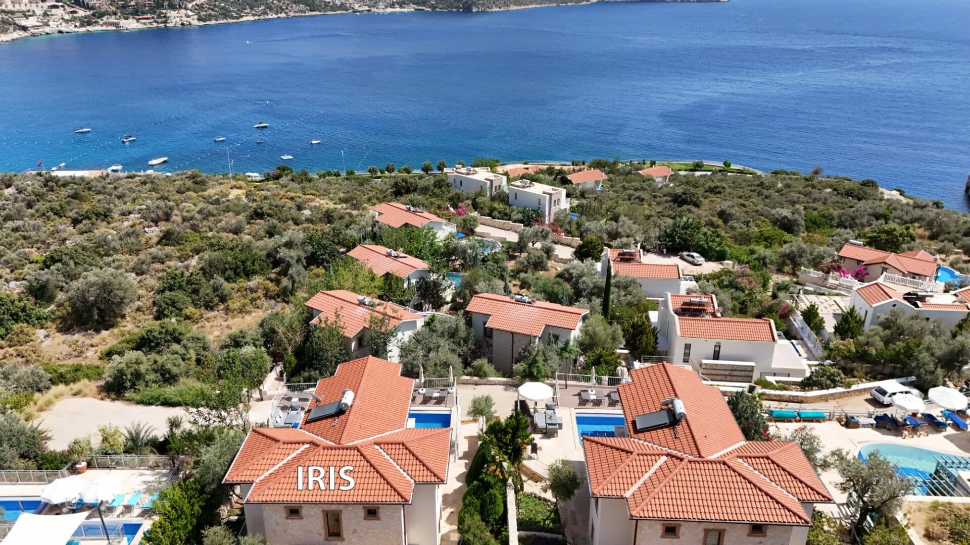 Villa Iris views to sea