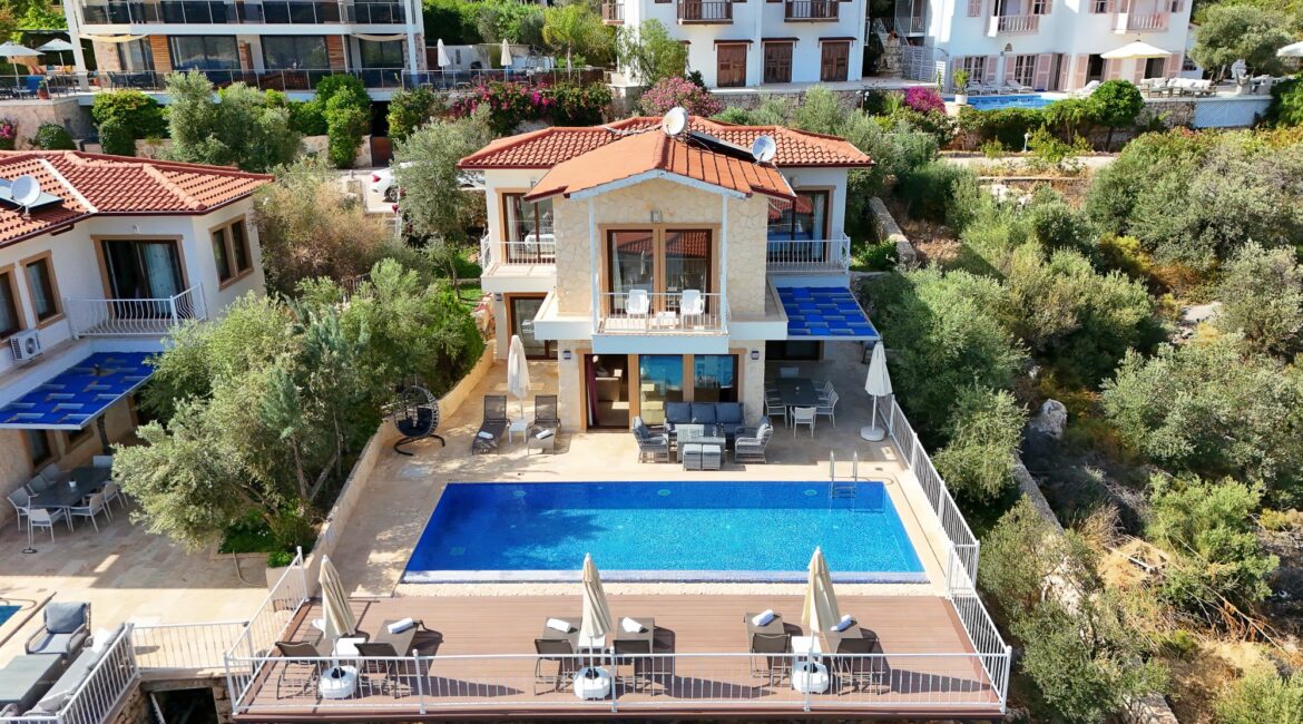 Villa Selene new and improved furnished terraces