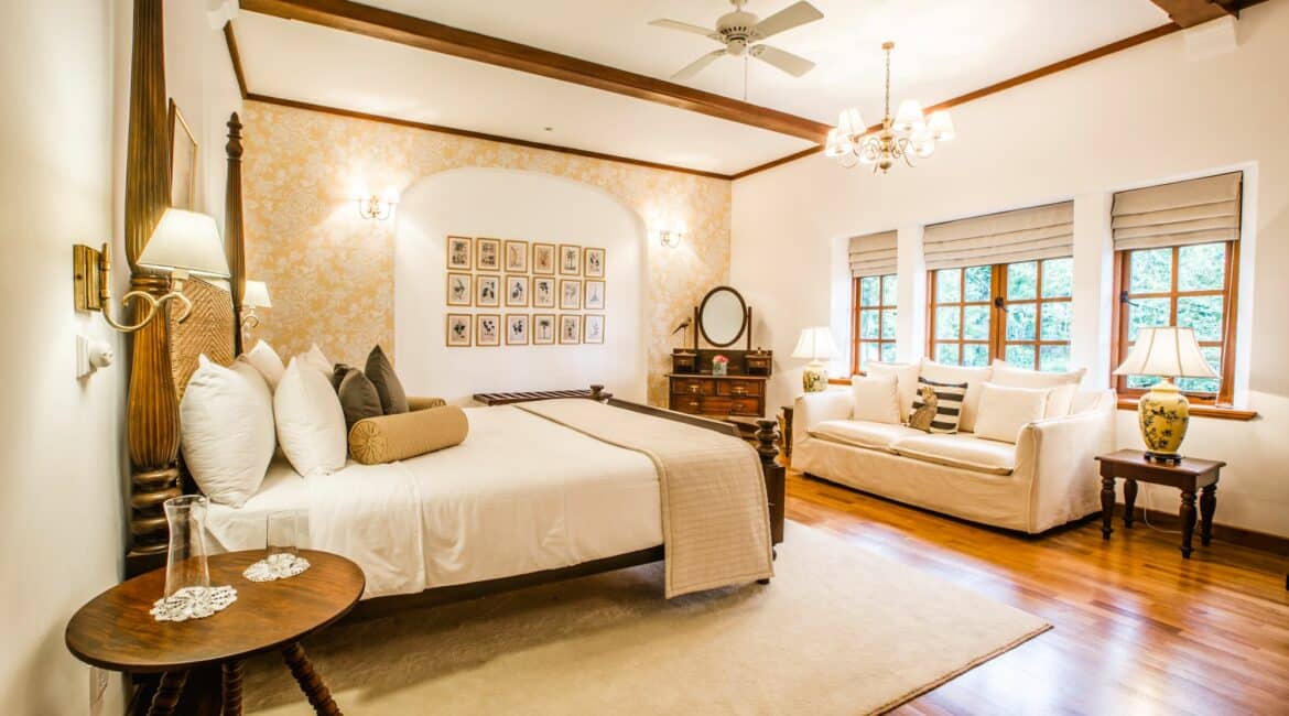 Thotalagala Suite James Taylor super comfy and spacious bedroom